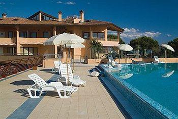 Nauthotel - Porto San Vito Grado